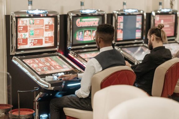 Casino med Norsk Lisens: Trygghet, Fordeler og Anbefalinger