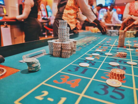 Pengeadministrasjon i Nettcasinoer – En Omfattende Guide