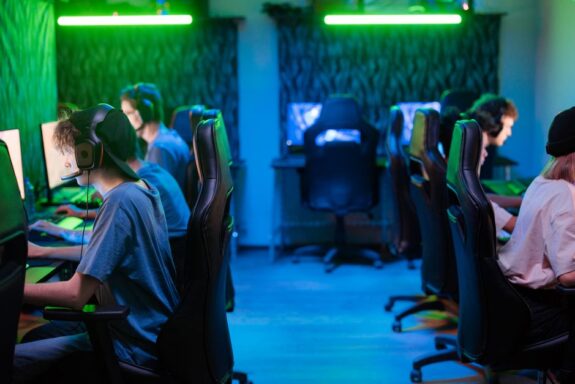 Spillutviklere: Nøkkelen til Innovasjon og Underholdning
